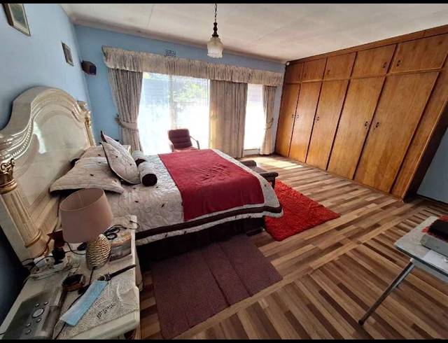 3 BEDROOM HOUSE FOR SALE IN VANDERBIJLPARK SE 7